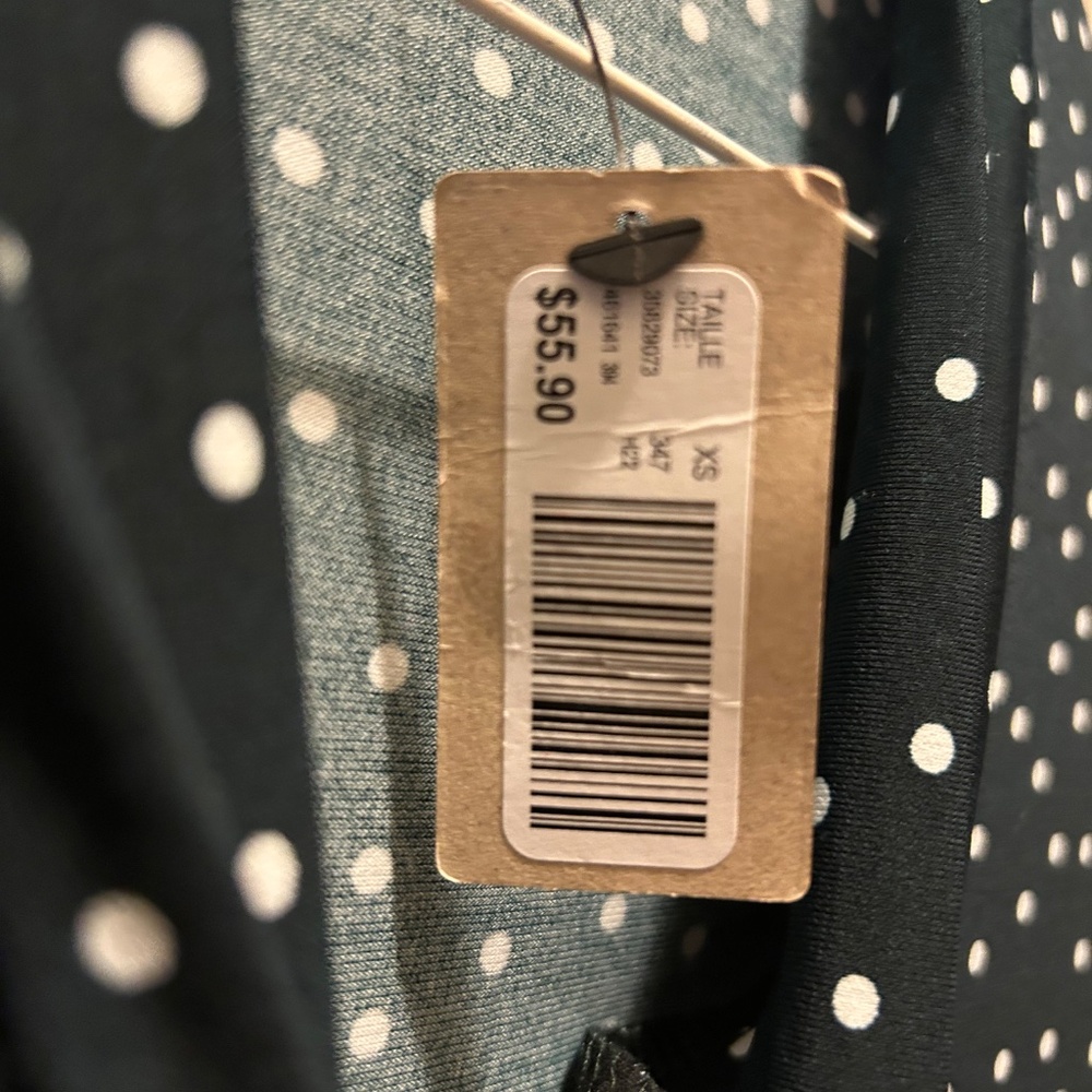 blouse - Picture 3 of 3